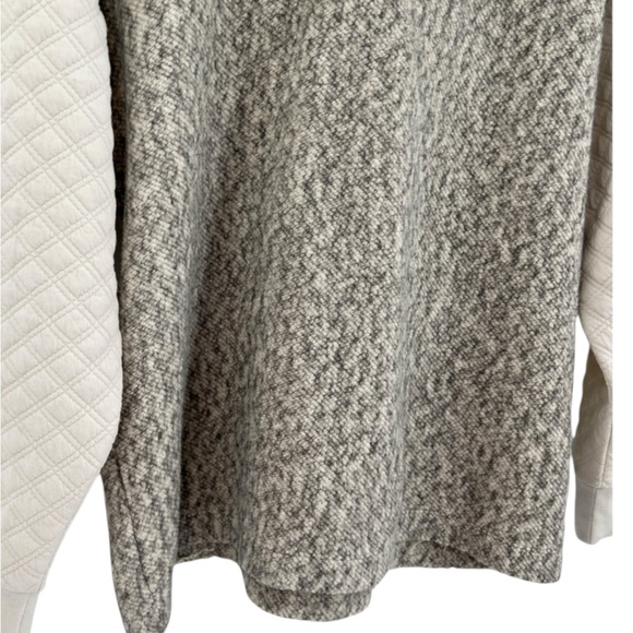 Madewell Quilted Sleeve Hoodie Sweatshirt Top in ivory and gray. Size‎ Large - Picture 9 of 16